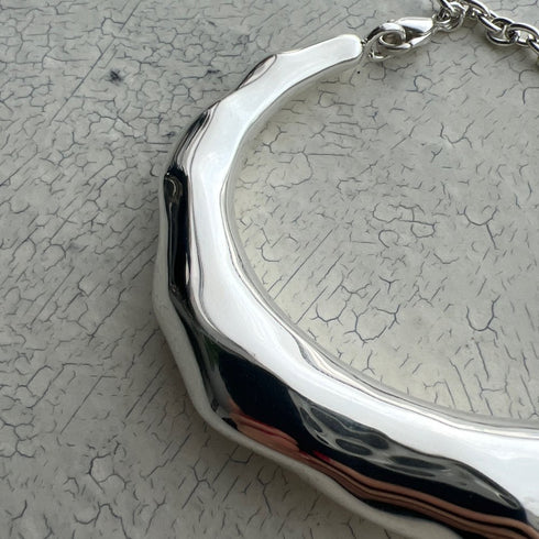 LUNA bangle